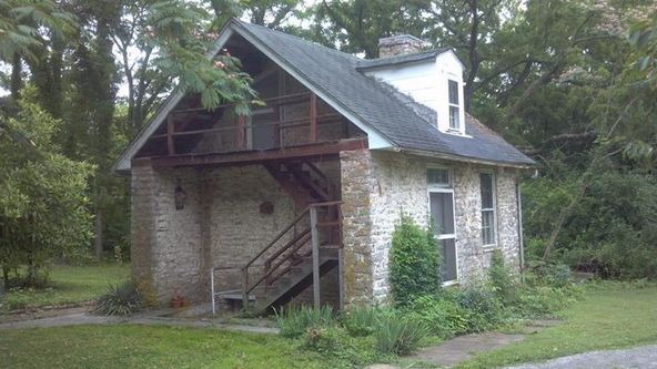 2088 Versailles Road, Frankfort, KY 40601